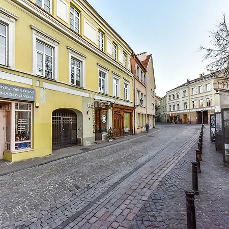 Castle Street Apartment
